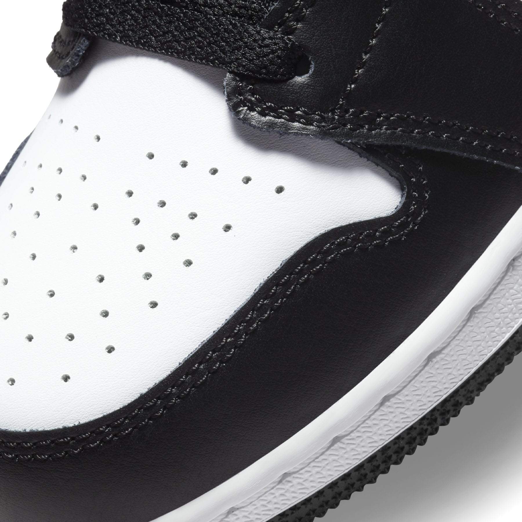 Air Jordan 1 Mid 'Racer Blue Black'